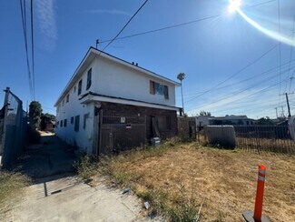 Plus de détails pour 4036 W 111th St, Inglewood, CA - Logement à vendre