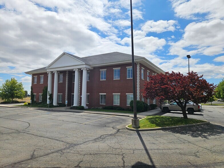 8727 W Highway 2, Spokane, WA à vendre - Photo de l’immeuble – Image 2 sur 3