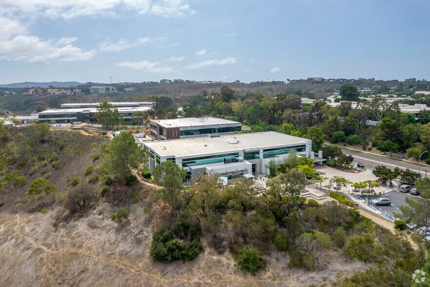 10355 Science Center Dr, San Diego, CA à louer - Aérien – Image 3 sur 4