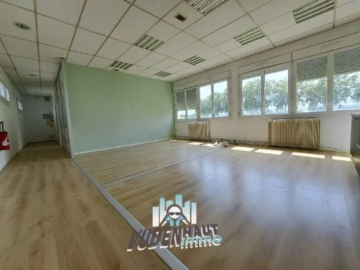 Bureau dans Portet-sur-Garonne à louer - Photo de l’immeuble – Image 1 sur 8