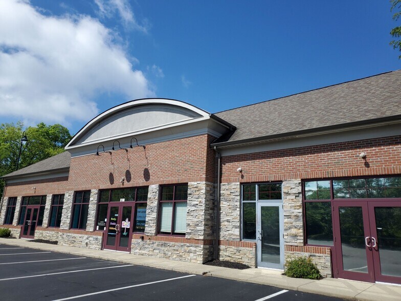 5677-5691 Woerner Temple Rd, Dublin, OH à louer - Photo de l’immeuble – Image 3 sur 4