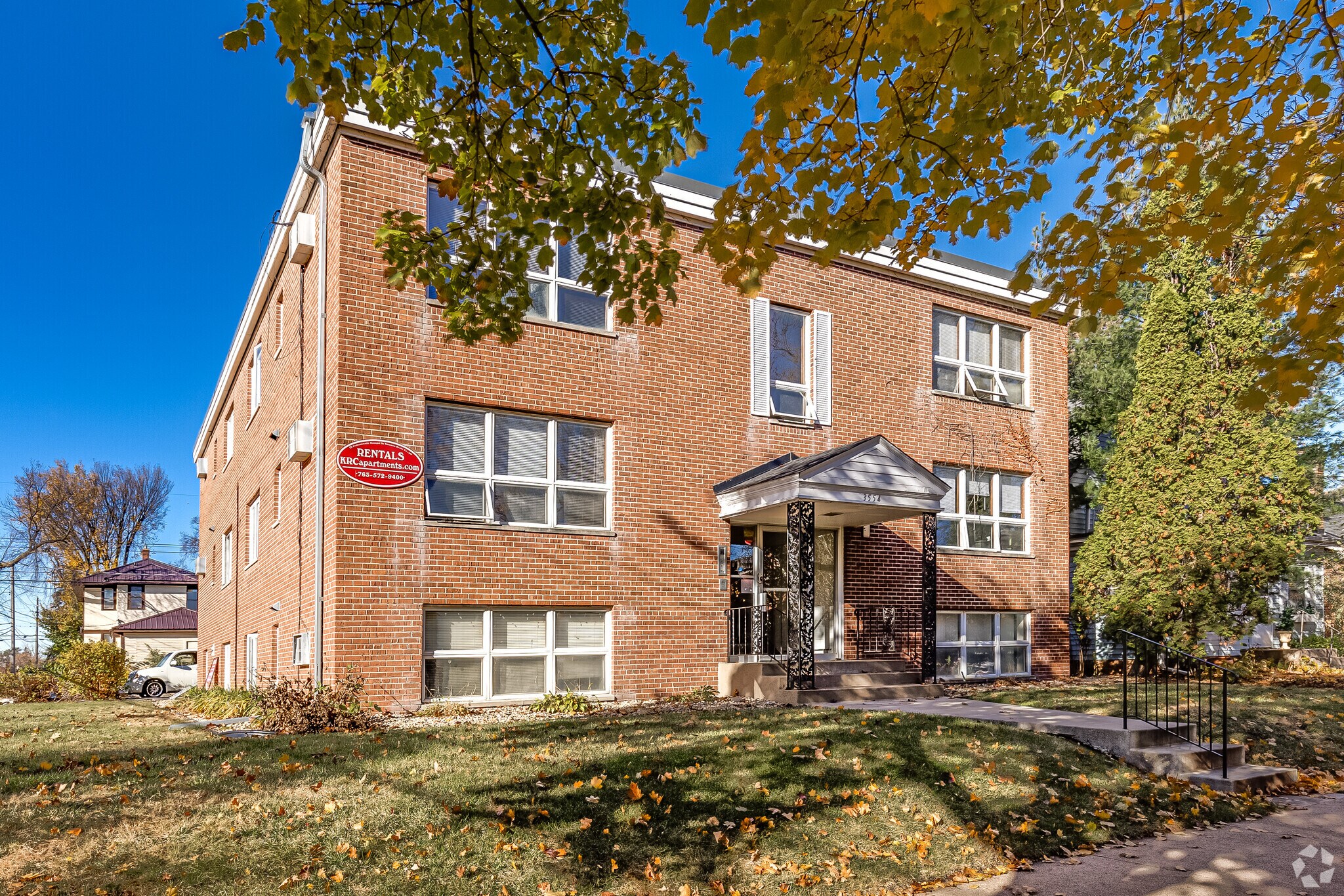 3554 17th Ave S, Minneapolis, MN à vendre Photo principale– Image 1 sur 26