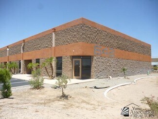 Plus de détails pour 642 E 39th Pl, Yuma, AZ - Local d'activités à louer
