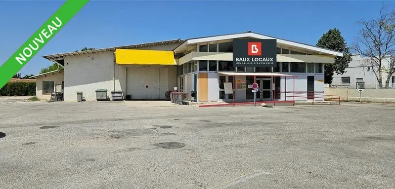 Local commercial dans Carpentras à vendre Photo de l’immeuble– Image 1 sur 5
