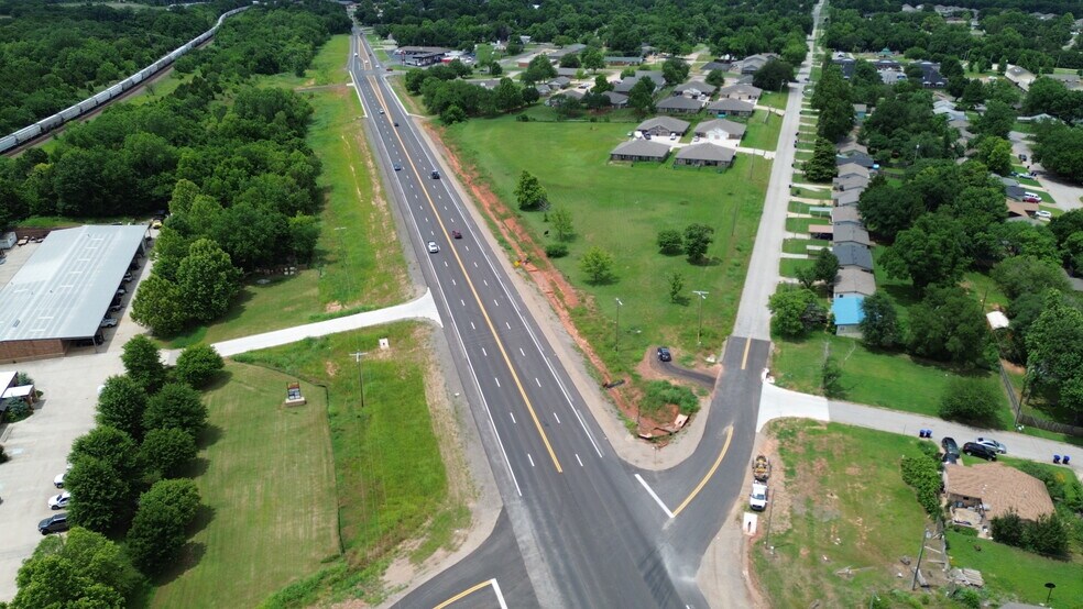 HWY 77 & S. 8th St, Noble, OK à vendre - Photo de l’immeuble – Image 2 sur 2