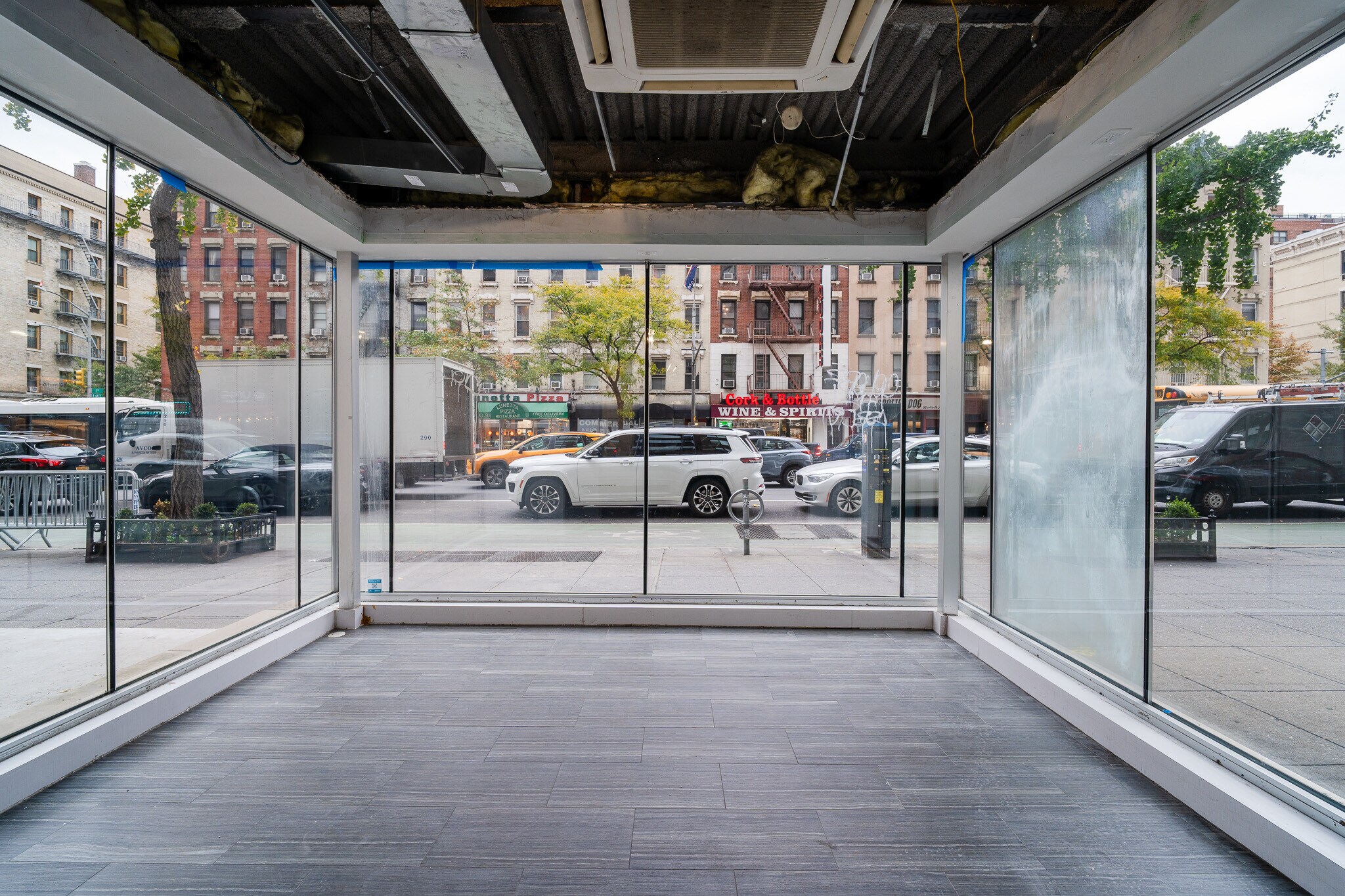 1161 First Ave, New York, NY à louer Autre– Image 1 sur 6