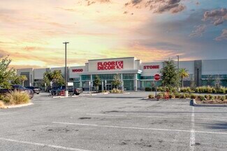 Plus de détails pour 3111-3201 E Colonial Dr, Orlando, FL - Local commercial à louer
