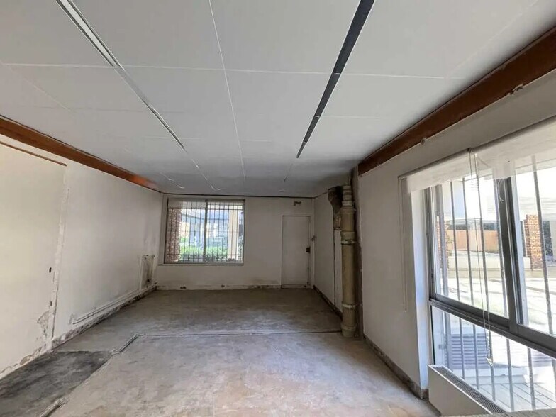 Bureau dans Paris à louer - Photo de l’immeuble – Image 3 sur 7