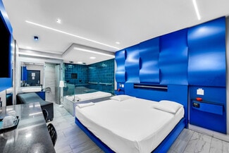 Plus de détails pour 841 N Krome Ave, Homestead, FL - Hôtellerie à vendre