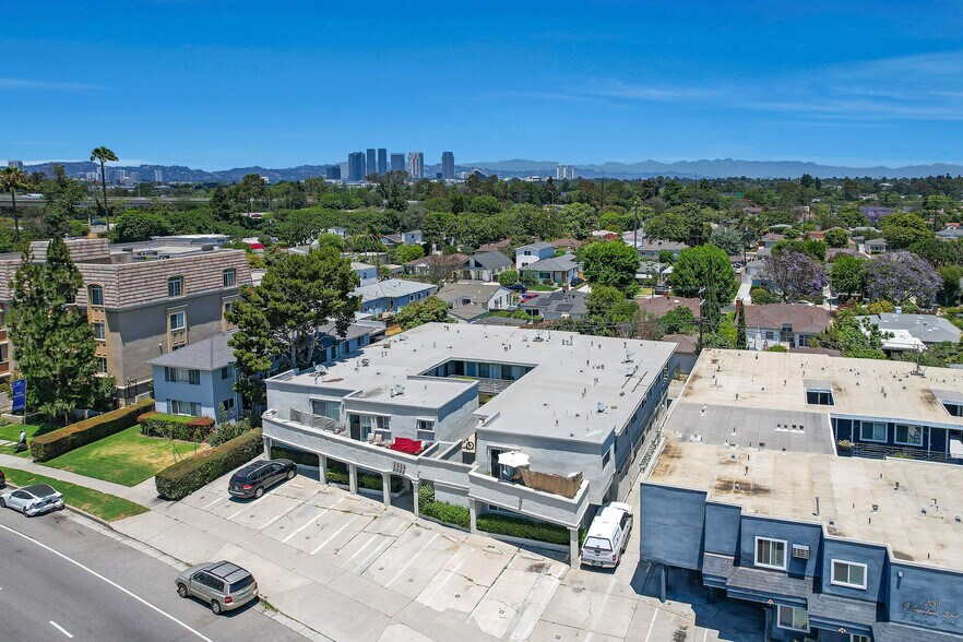 2820 S Sepulveda Blvd, Los Angeles, CA à vendre - Photo de l’immeuble – Image 2 sur 13