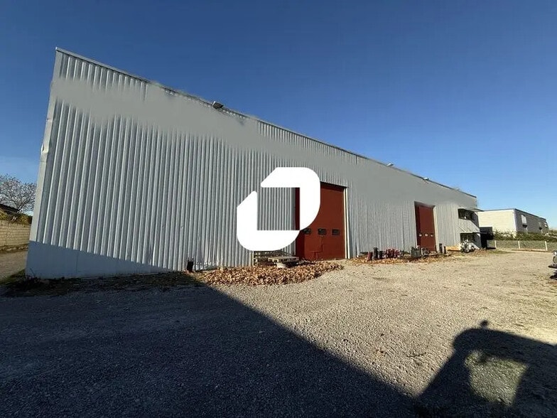 Bureau dans Fabrègues à louer - Photo de l’immeuble – Image 1 sur 10