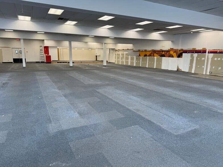 358 Buffalo St, Hamburg, NY à louer - Photo intérieure – Image 2 sur 5