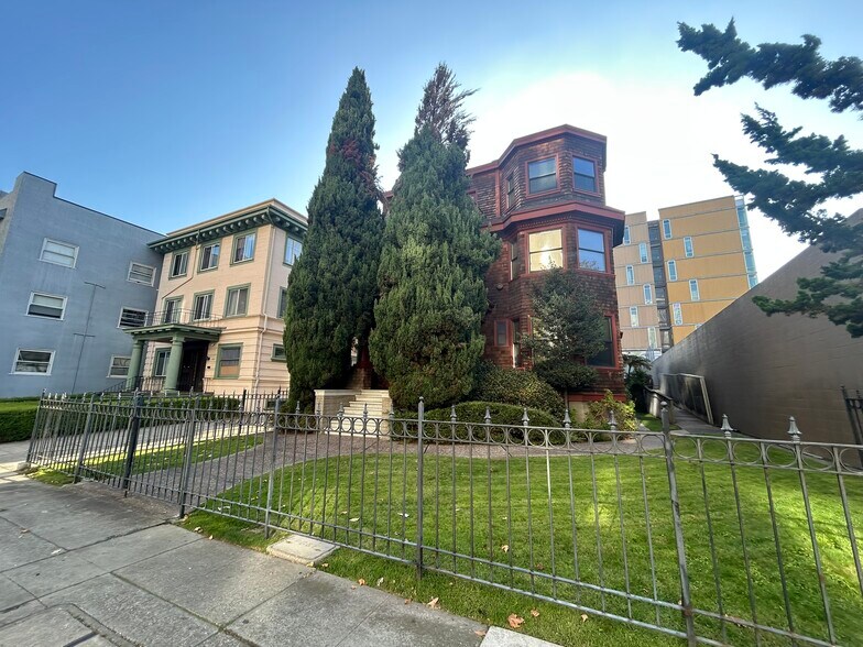 1410 Jackson St, Oakland, CA à vendre - Photo de l’immeuble – Image 2 sur 21