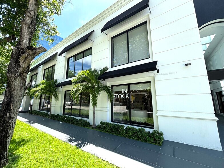 2700 SW 3rd Ave, Miami, FL à louer - Photo de l’immeuble – Image 3 sur 7
