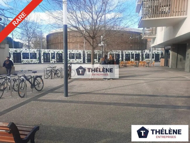 Plus de détails pour Local commercial à louer