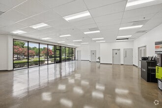 3401 Woodpark Blvd, Charlotte, NC à louer Photo intérieure– Image 1 sur 10