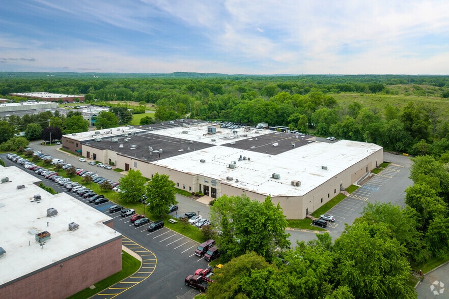 21-25 Riverside Dr, Pine Brook, NJ à louer - Aérien – Image 3 sur 3