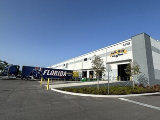Plus de détails pour 6195 Tri County Commerce Way, Fort Myers, FL - Industriel/Logistique à louer