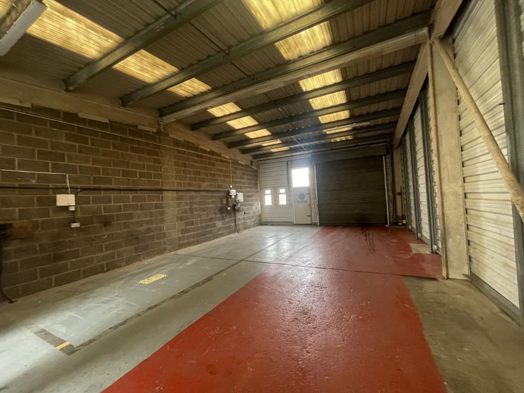 Learoyd Rd, New Romney, KEN TN28 8XU - Lot 2 - - Photo intérieure - Image 2 of 2