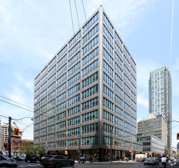 30 Adelaide St E, Toronto, ON à louer - Photo principale – Image 1 sur 2
