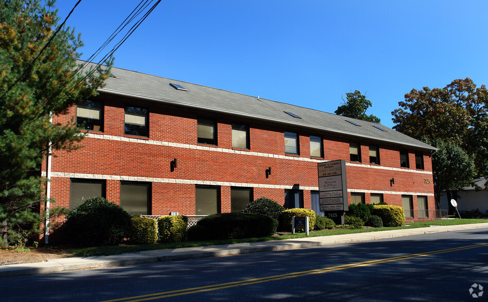 7425 Baltimore Annapolis Blvd, Glen Burnie, MD à louer - Photo principale – Image 1 sur 2