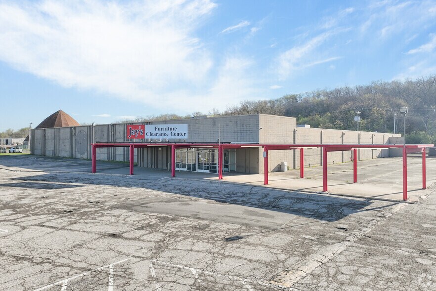 2250-2600 Dixie Hwy, Hamilton, OH à louer - Photo principale – Image 2 sur 10