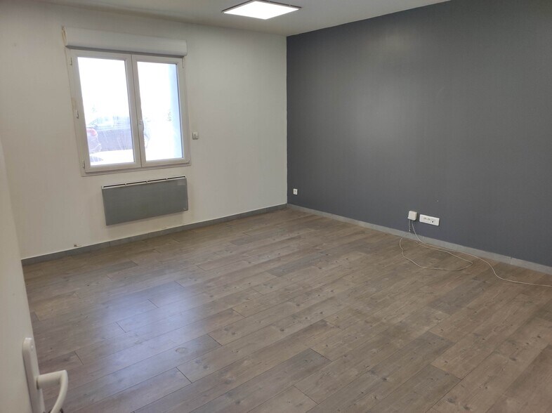 7 Rue De La Croix Blanche, Pringy à louer - Photo de l’immeuble – Image 2 sur 11