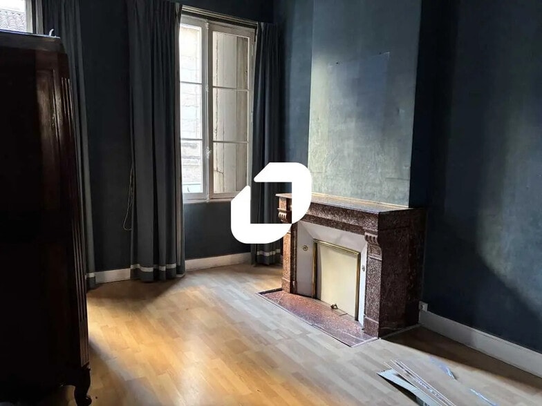 Bureau dans Bordeaux à louer - Photo de l’immeuble – Image 3 sur 7