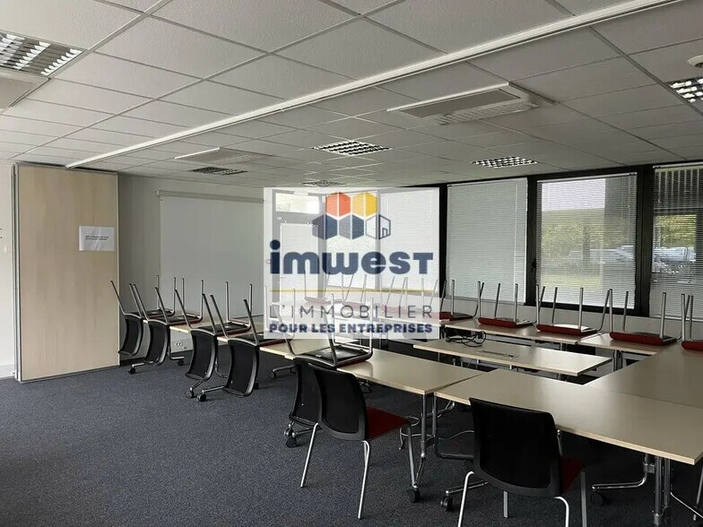 Bureau dans Rennes à louer - Photo de l’immeuble – Image 1 sur 5