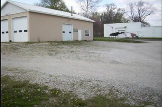 Plus de détails pour 704 S Metcalf Rd, Louisburg, KS - Industriel/Logistique à louer
