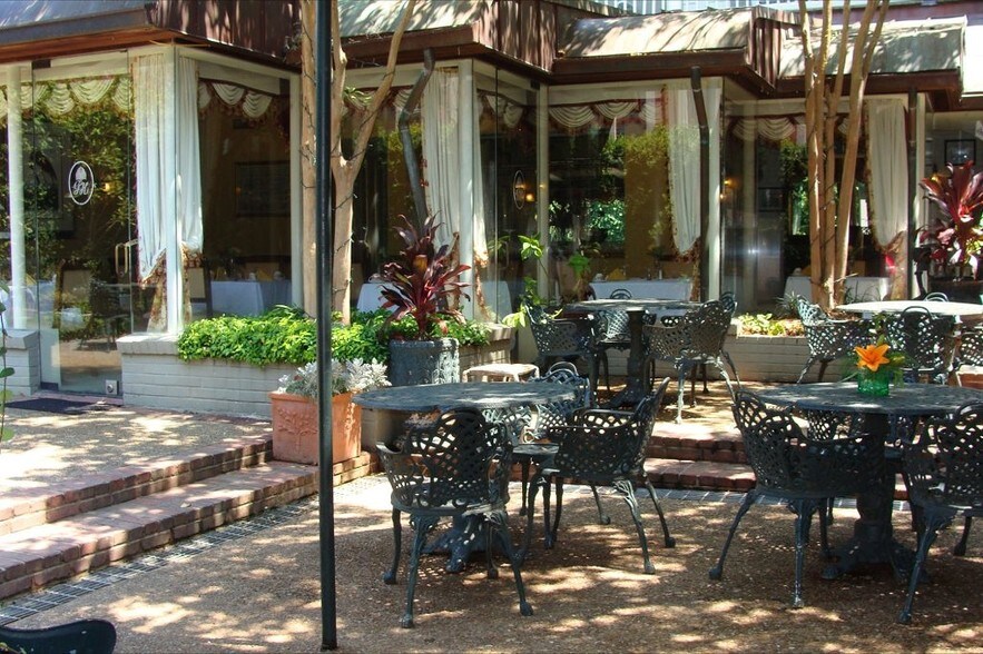 201 N Pearl St, Natchez, MS à vendre - Photo de l’immeuble – Image 2 sur 12