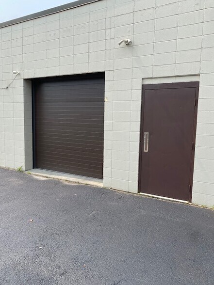 15 Enterprise Ln, Smithfield, RI à louer - Photo de l’immeuble – Image 1 sur 2