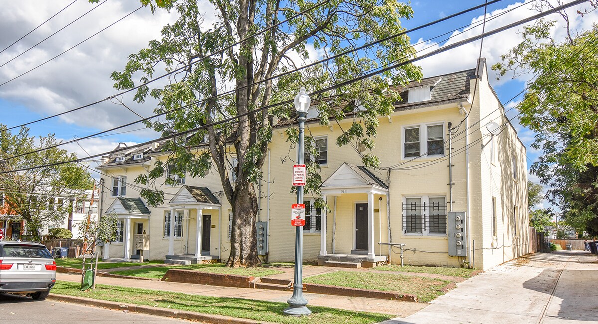 5611-5615 7th St NW, Washington, DC à vendre Photo principale– Image 1 sur 8