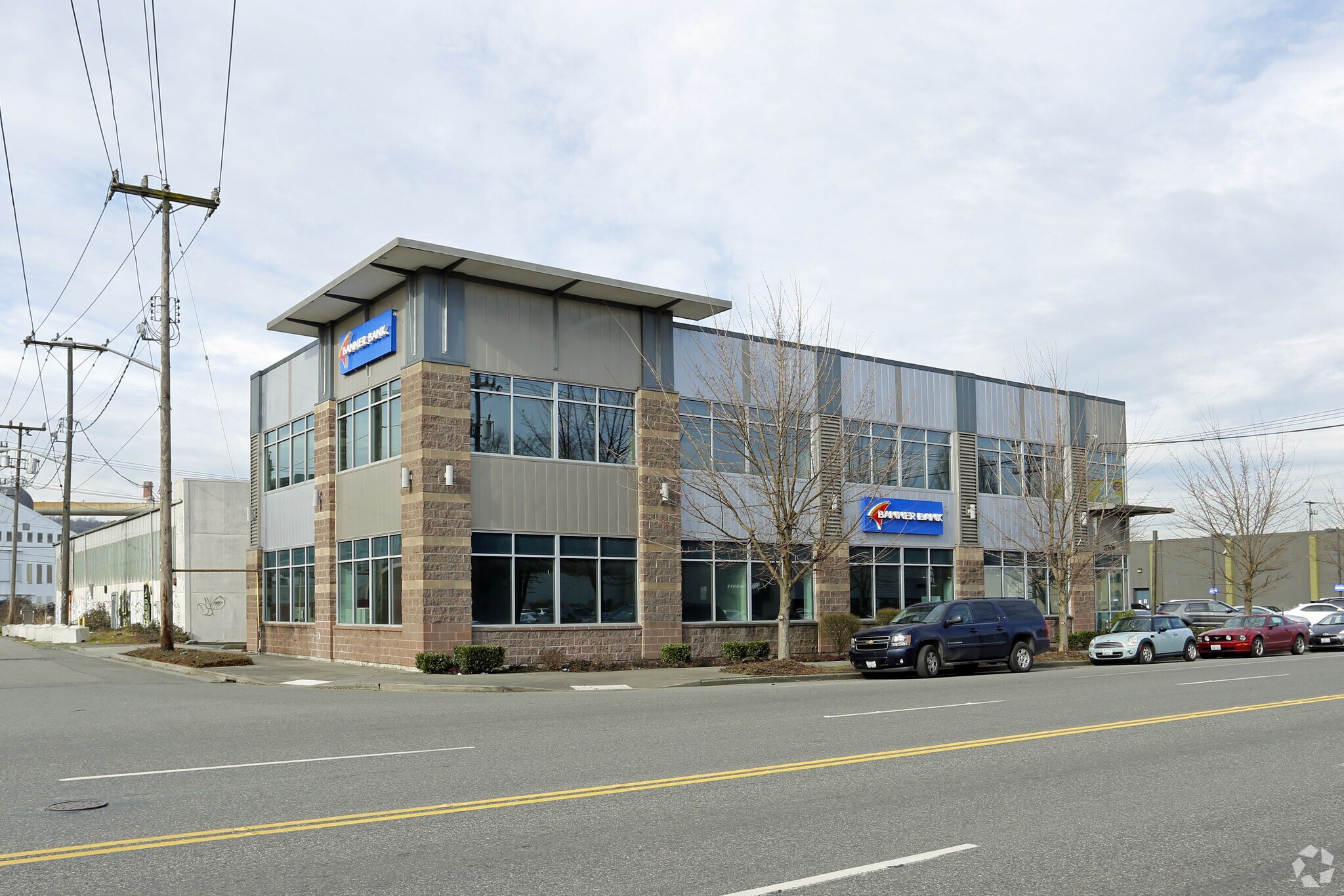 5701 1st Ave S, Seattle, WA à louer Photo de l’immeuble– Image 1 sur 8