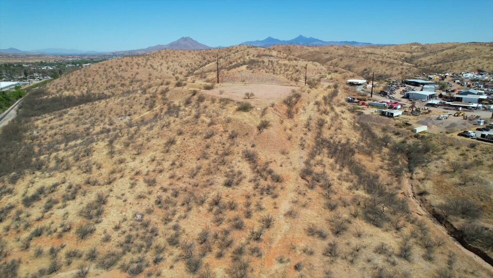 3175 N Silverhill Dr, Nogales, AZ à vendre - Vidéo sur l’annonce professionnelle – Image 2 sur 8
