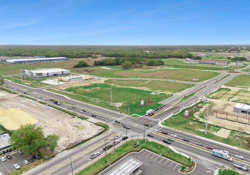 US-301 & E County Rd 462, Wildwood, FL à louer - Photo de l’immeuble – Image 2 sur 6