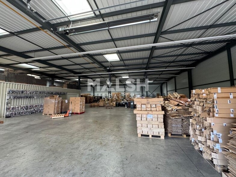 Industriel/Logistique dans Andrézieux-Bouthéon à louer - Photo intérieure – Image 3 sur 7
