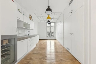 38 Avenue De L'Opera, Paris à louer Photo intérieure– Image 1 sur 14