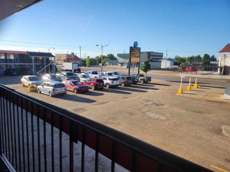 5110 50 Ave, St Paul, AB à vendre - Photo de l’immeuble – Image 3 sur 8