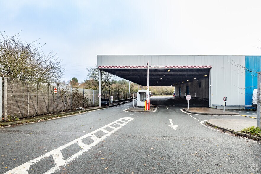 Stanney Mill Rd, Chester à louer - Photo de l’immeuble – Image 3 sur 3