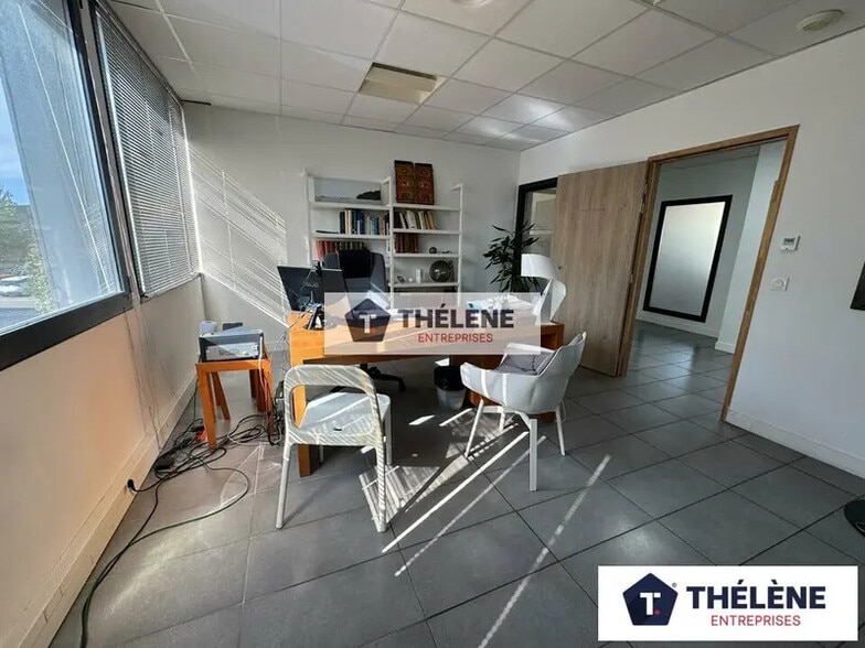 Bureau dans Montpellier à vendre - Photo de l’immeuble – Image 2 sur 10