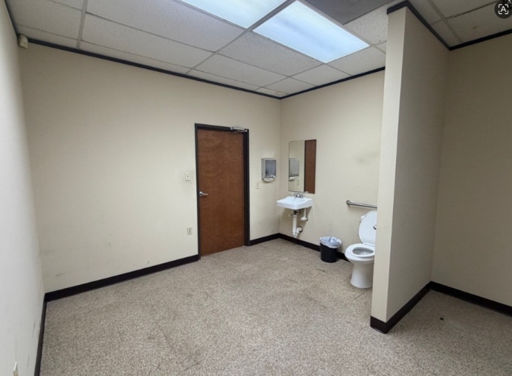 211-285 W Airtex Blvd, Houston, TX à louer Photo intérieure– Image 1 sur 15