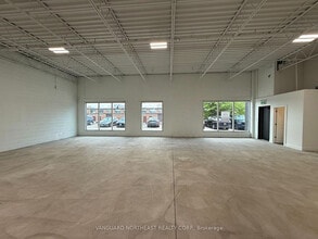 1990 Ellesmere Rd, Toronto, ON à louer Photo intérieure– Image 2 sur 4