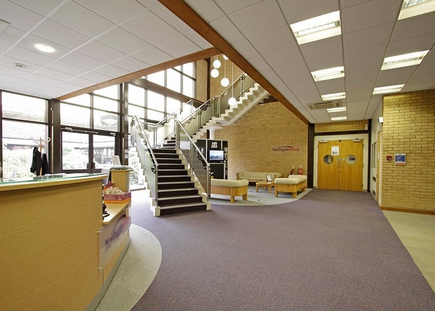 Thorpe Rd, Peterborough à louer Photo de l’immeuble– Image 1 sur 5