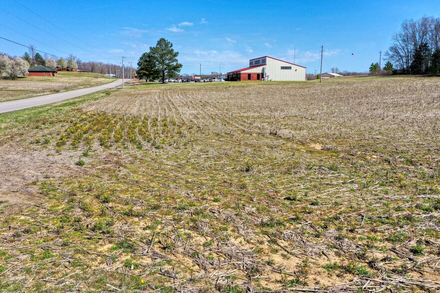 0 R B Wilson DR, Huntingdon, TN à vendre - Photo principale – Image 2 sur 8