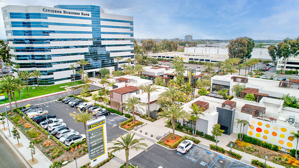 980 W 190th St, Torrance, CA à louer - Photo de l’immeuble – Image 1 sur 45