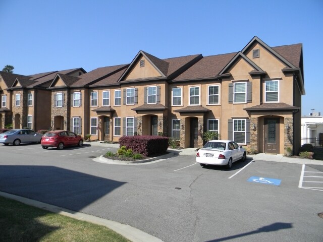 601 N Belair Sq, Evans, GA à louer Photo principale– Image 1 sur 10