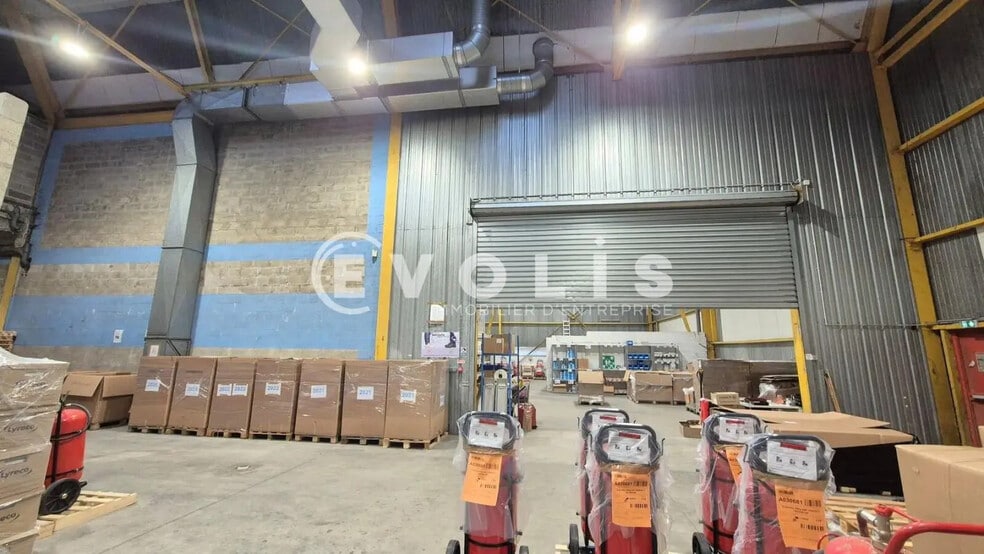 Local d'activités dans Noisiel à vendre - Photo intérieure – Image 3 sur 12