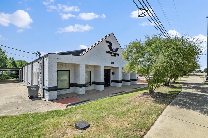 5017 Colleyville Blvd, Colleyville, TX à vendre - Photo de l’immeuble – Image 2 sur 29