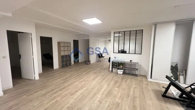 Bureau dans Melun à vendre Photo intérieure– Image 1 sur 8